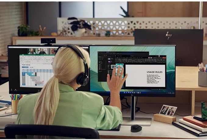 HP 625 Webcam - 4 Megapixel - 60 fps - USB Type A - 1920 x 1080 Video - Auto-Focus - 92° Angle - Microphone - Windows 11