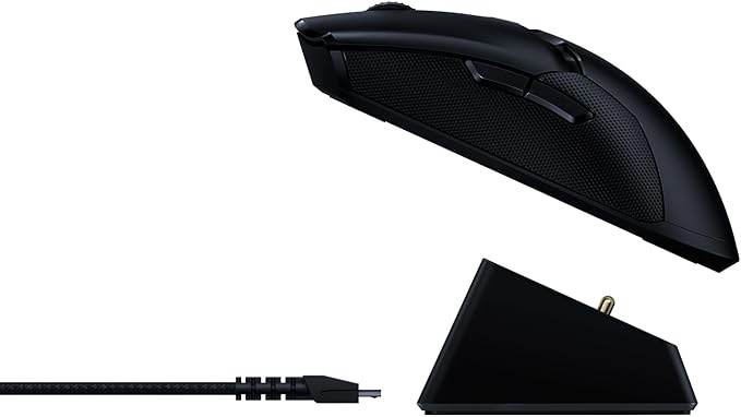 Razer Viper Ultimate with Charging Dock - Ambidextrous Esports Gaming Mouse Powered by HyperSpeed Wireless Technology (Focus+ 20K Optical Sensor 74g Lightweight RGB Chroma) Black