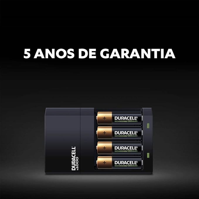 DURACELL - AA and AAA Rechargeable Battery Charger with 4 AA Batteries
