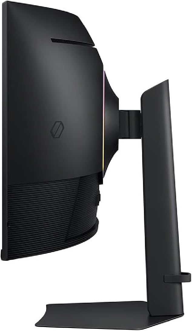 Samsung 40” Odyssey G7 (G75F) WUHD Resolution 180Hz Curved Gaming Monitor 1ms Response Time (GtG) VESA DisplayHDR™ 600 AMD FreeSync™ Premium Pro LS40FG75DENXZA 2025