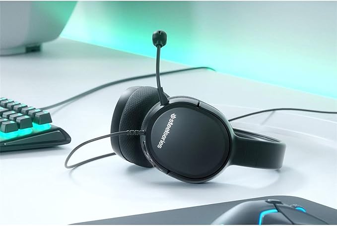 SteelSeries Arctis 1 Wired Gaming Headset – Detachable ClearCast Microphone – Lightweight Steel-Reinforced Headband – For PS5 PS4 PC Xbox Nintendo Switch Mobile