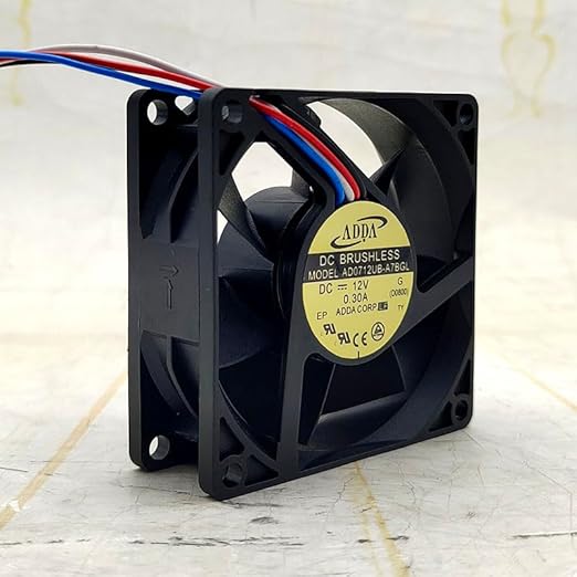 AD0712UB-A7BGL 12V 0.30A 7025 Temperature Controlled Cooling Fan for Laptops and Electronics