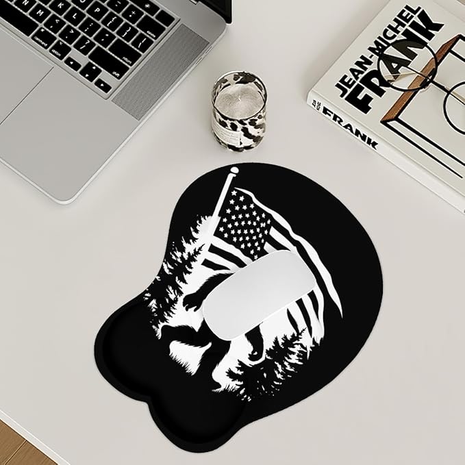 Mousepad Bigfoot with America Flag Forest Sasquatch 1 Ergonomic Wrist Support Non-Slip Base Mouse Mat with Wrist Rest Computer Mousemat for Desk Work Accessories Pad