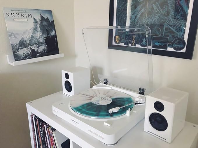 Audioengine A2 White Computer Speakers with S8 White Subwoofer and DS1M Metal Stands
