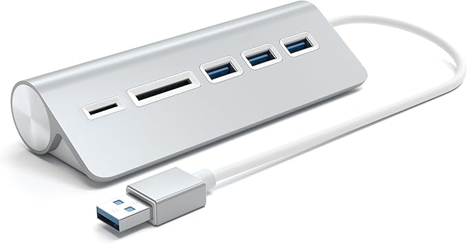 Satechi Aluminum USB 3.0 Hub &amp Card Reader - Compatible with M5 MacBook Pro M5 MacBook Air iMac Surface Pro Dell XPS and More (Silver)