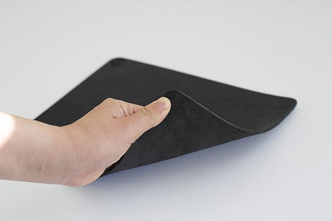 Retro Classic Mouse Pad (Black)