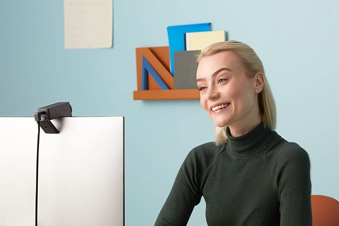 Huddly ONE Work from Anywhere Kit - Full HD 1080p USB Video Conferencing Camera with 150-Degree View and 4X Digital Zoom