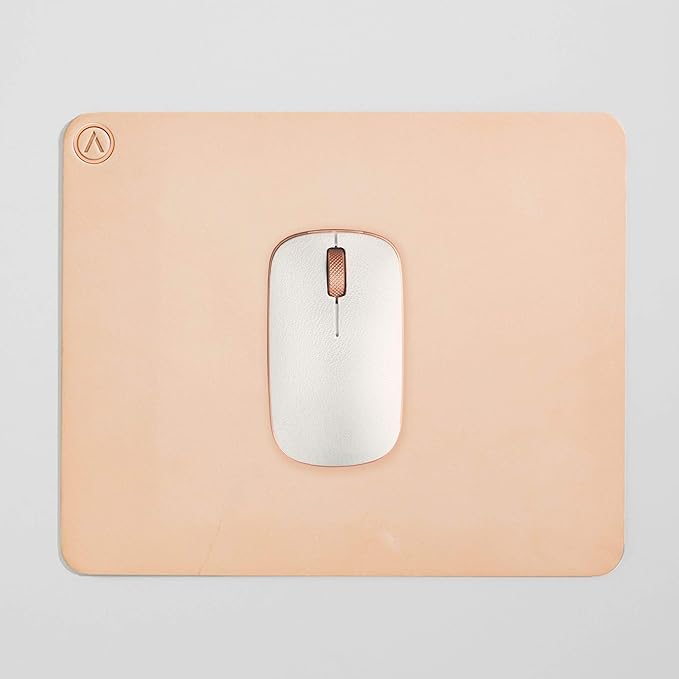 Azio Retro Classic Mouse Pad (Nude)