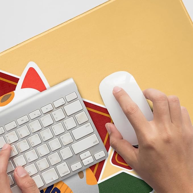 Cute Lucky Cat Maneki-Neko Large Gaming Mouse Pad Desk Mat with Stitched Edges Non-Slip Base for Gamer Home and Office