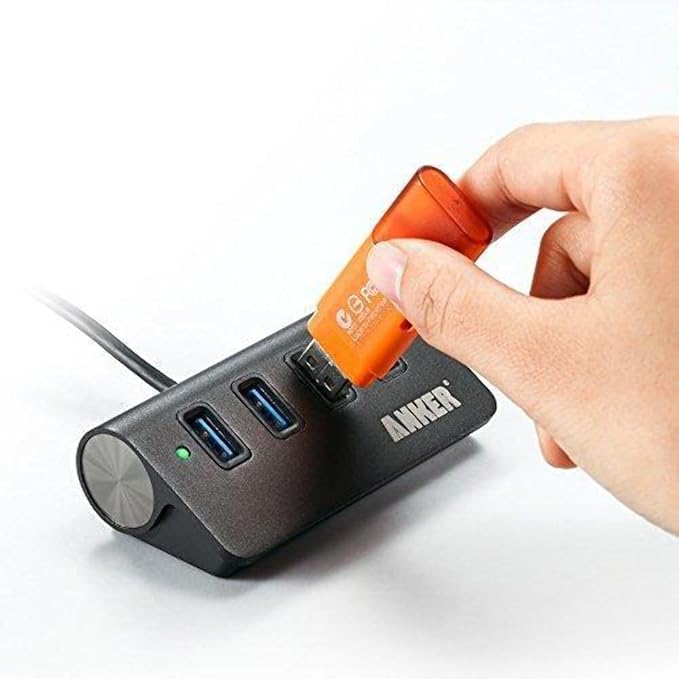 Anker 4-Port USB 3.0 Unibody Aluminum Portable Data Hub&ampAnker USB 3.0 SD Card Reader