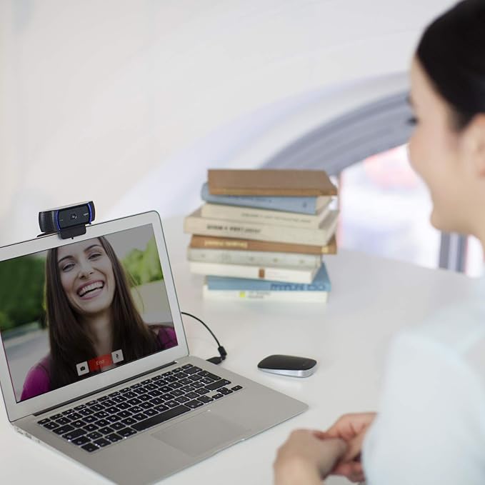 Logitech HD Pro Webcam C920 Widescreen Video Calling and Recording 1080p Camera Desktop or Laptop Webcam