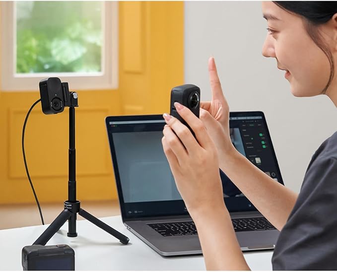 Insta360 Link 2C 4K Ultra HD AI-Powered Webcam