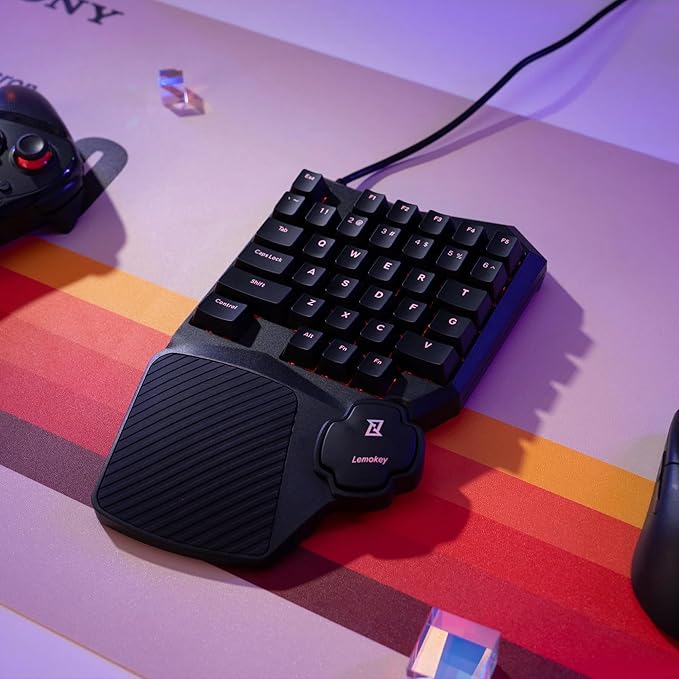 LEMOKEY X0 One Handed Gaming Keyboard 35 Keys North-Facing Red Backlit Wired QMK Keypad Silicone Palm Rest Shine-Through Double-Shot Keycaps with Linear Red Mechanical Switch for Windows/Linux