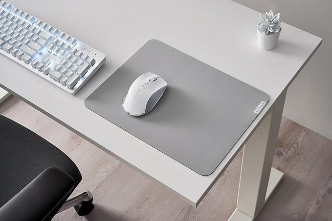 Razer Pro Click Humanscale Wireless Mouse: Ergonomic Form Factor - 5G Advanced Optical Sensor - Multi-Host Connectivity - 8 Programmable Buttons - Extended Battery Life of up to 400 Hours