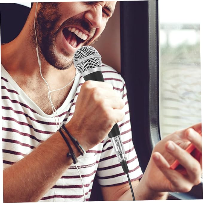 Handheld Dynamic Vocal Microphone Cord Play Wired Mic for Karaoke Machines User-Friendly and Construction for Singing and