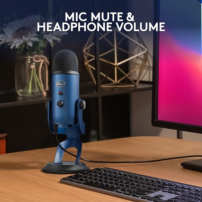 Logitech Creators Blue Yeti USB Microphone for PC Mac Gaming Streaming Podcasting Studio and Computer Condenser Mic with Blue VO!CE Effects 4 Pickup Patterns Plug and Play - Midnight Blue