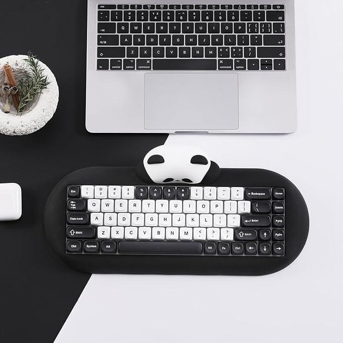 YUNZII C68 Panda Wireless Mechanical Gaming Keyboard 68 Keys Cute Layout with PBT KeycapsRGB Backlit Hot SwappableCreamy SwitchesBT5.0/2.4G/Wired for Win/Mac(BlackPanda Switch)