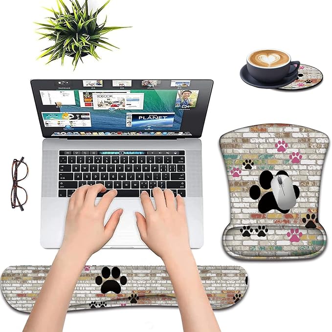 Keyboard Wrist Support + Wrist Mousepad + Coaster Combination Non-Slip PU Base with Gel Memory Mousepad Suitable for Gaming Office Pain Relief Mousepad Set - Cute Dog Paw Prints