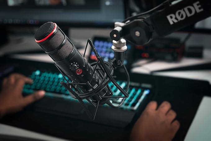 RØDE X XDM-100 Professional USB Dynamic Microphone and Virtual Mixing Solution For Streamers and GamersBlack