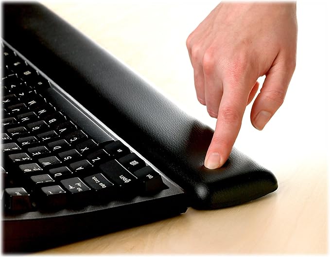 3M WR340LE Gel Thin Wrist Rest Extended Length Black Leatherette