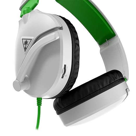 Turtle Beach Recon 70 Multiplatform Gaming Headset for Xbox Series X|S Xbox One PS5 PS4 PC &amp Mobile w/ 3.5mm Wired Connection - Flip-to-Mute Mic 40mm Speakers Lightweight Design White