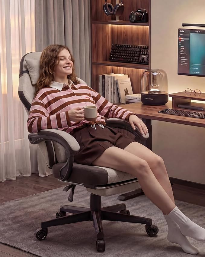 Dowinx Gaming Chair Fabric Gaming Chairs for Adults with Pocket Spring Cushions and Lumbar Support Ergonomic Massage Computer Chair with Footrest for Big and Tall Brown