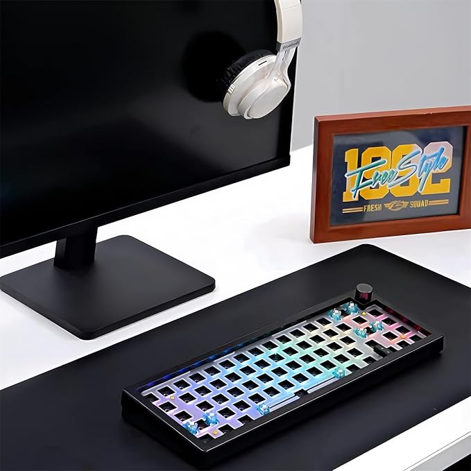 FKZ GMK67 Keyboard Kit65% Hot-Swappable BT5.0/2.4G/USB-C Tri-Mode Wireless Mechanical Keyboard PCB Mounting Plate Kit EVA Sound Insulation MatCustomized RGB Gaming DIY Kit