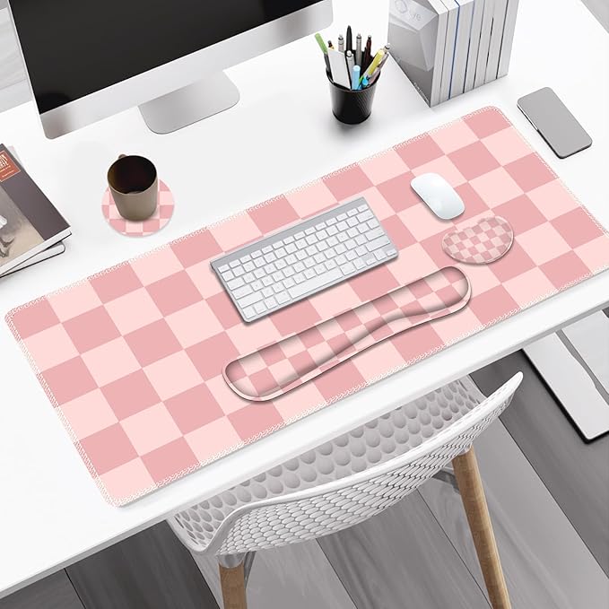 Soft Pink Checkerboard Mouse Pad Set 4 in1 Ergonomics Keyboard Desk Mat with Memory Foam Wrist Rest Extended Game Mousepad Non-Slip Large Gaming Desk Pad Matt Easy Typing Pain Relief