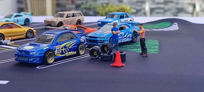XXL 1/64 Scale Parking Lot Mouse Pad 90x40cm Non-Slip Rollable Desk Mat | Large Diorama Playmat for Hot Wheels Matchbox Mini GT Tarmac Inno64 and Diecast Car Collectors Kids and Gamers