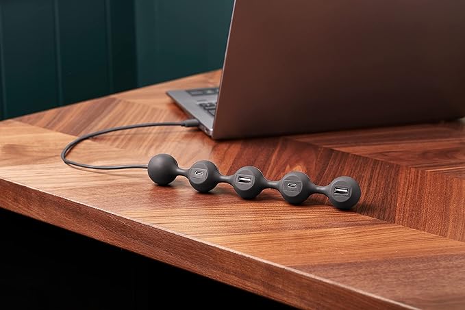 LEXON PEAS HUB 2 4-Port Hub Charge 2 x USB 2 x USB-C 2 Smartphones Simultaneously Copper Inner Cable LD143DG Dark Gray