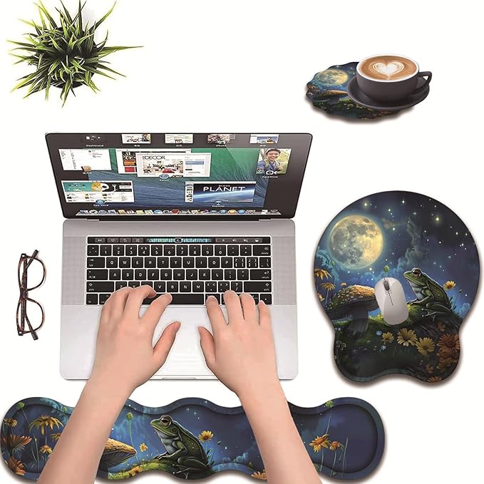 3 in 1 Keyboard Wrist Rest + Mouse Pad and Coaster Ergonomic Gel Mouse Pad and Keyboard Pad Set Comfortable Lightweight for Easy Typing Pain Relie Frog Mushroom