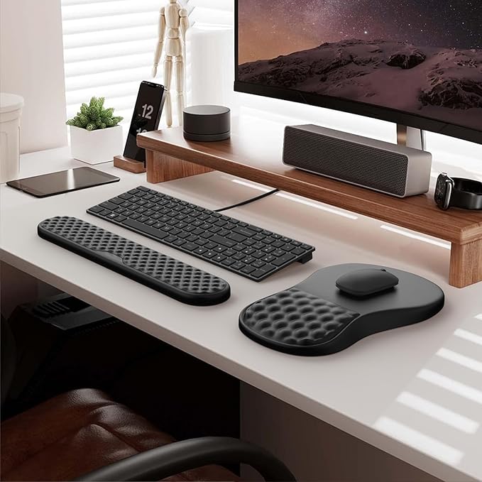 HAOCOO Ergonomic Mouse Pad with Wrist Rest Massage Support Black