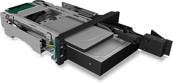 ICY BOX IB-173SSK 2-Way Mobile Rack for 1x 2.5 Inch and 1x 3.5 Inch Hard Drives (SATA/SAS) in 5.25 Inch Bay SATA III (6 Gbit/s) for HDD/SSD Strapless Aluminium