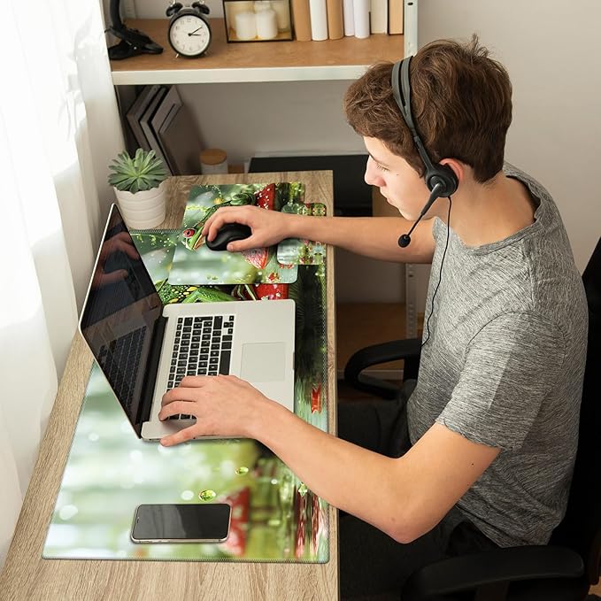 Mushroom Cute Frog Desk Mat - Large Game Mouse Pad + Wrist Rest Ergonomic Anti-Slip Memory Foam for Home Office Gaming (23.611.8in)