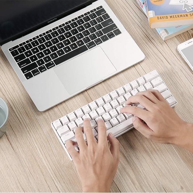 RK ROYAL KLUDGE RK61 Wireless 60% Triple Mode BT5.0/2.4G/USB-C Mechanical Keyboard 61 Keys Wireless Mechanical Keyboard Compact Gaming Keyboard with Software (Hot Swappable Red Switch White)