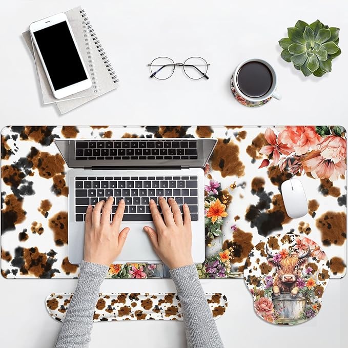 Arttown Highland Cow Flower Desk Mat Leaves Cartoon Print Mouse Pad Set 4 in 1 Ergonomic Design Large Mousepad + Keyboard Wrist Rest + Mouse Wrist Rest + Coaster Suitable for Home Office Study Game