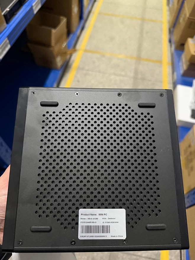 MINISFORUM MS-01-S1260 Mini PCIntel Core i5-12600HvPro Enterprise Support32GB DDR5 1TB SSD2x10Gbps SFP+LAN/2x2.5G RJ45/2xUSB4/HDIM/16xPCIe 4.0/M.2 NVMe SSD/U.2 NVMe SSDMini Computer