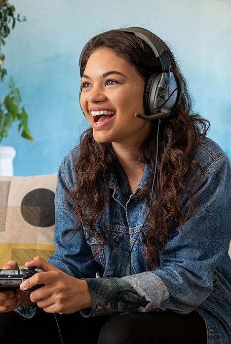 Turtle Beach Recon 70 Multiplatform Gaming Headset for Xbox Series X|S Xbox One PS5 PS4 PC &amp Mobile w/ 3.5mm Wired Connection - Flip-to-Mute Mic 40mm Speakers Lightweight Design Green Camo