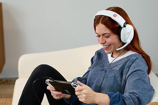 Turtle Beach Recon 70 Wired Gaming Headset - Licensed for Nintendo Switch 2 Nintendo Switch/Lite/OLED Flip-to-Mute Mic Adjustable Lightweight headphones On-Ear Controls 40mm Drivers Black/White