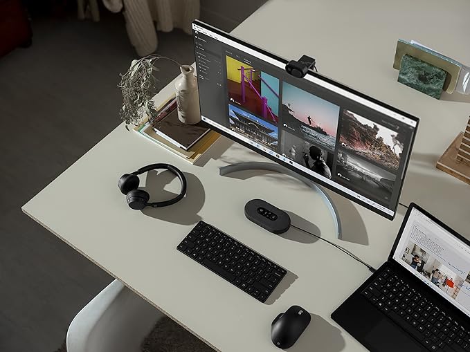 Microsoft Modern Webcam