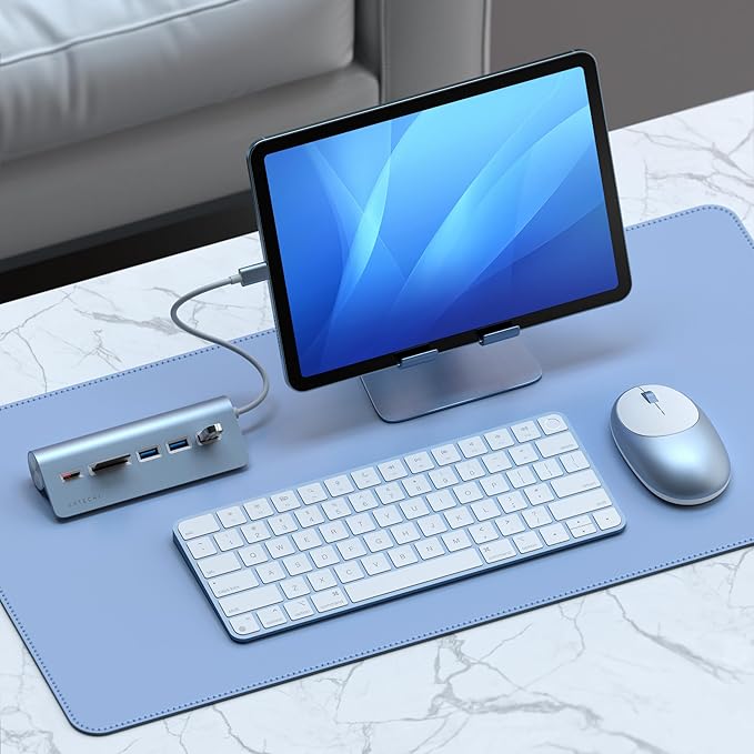 Satechi USB C Hub for Desktop USB C Hub with 3 USB-A 3.0 Data Ports Micro/SD Card Readers USBC Hub for MacBook Air/Pro M5/M4 Dell HP Surface Lenovo - Blue