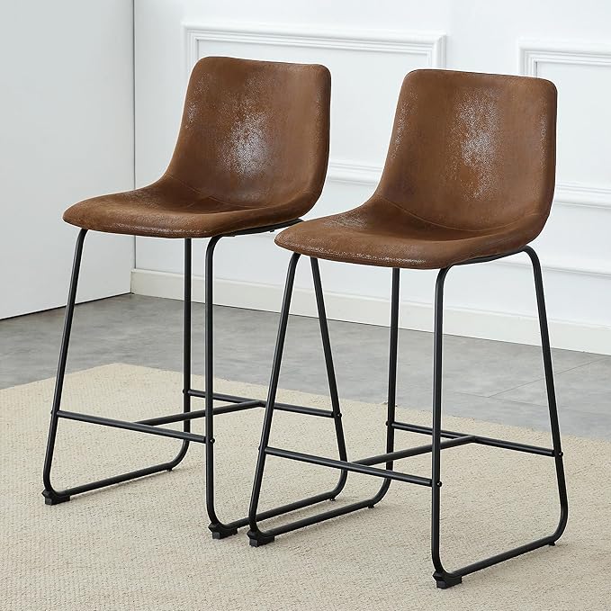 Modern Minimalist Style PU Material Bar Stool Brown Suitable for Kitchen Bar and Modern Home Design with Product Dimensions of 17.7 * 14.5 * 37 Inches.