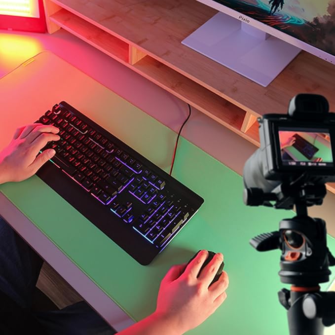 Pixio 2XLarge Green Screen Mouse Mat Chroma Key Durable Smooth Water-Resistant Polyester Surface Rubber Base Mouse Pad - for Gaming Streaming Filming Content Creation with a Clear Background