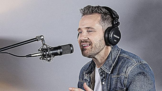 Tascam Dynamic Microphone for Broadcast Microphone for Professional Podcasting and Live Streaming (TM-70) Black