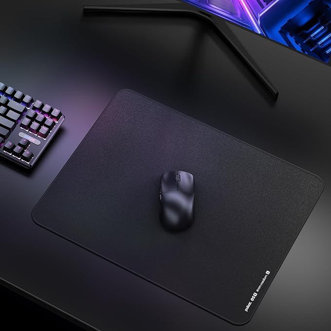 Pulsar - eS1 Esports Professional Level Gaming Mouse Pad 4mm Thickness Anti-Slip Base Anti-Fray Precision Stitching Medium to high Glide Speed 16.5in x 13in (L Black)