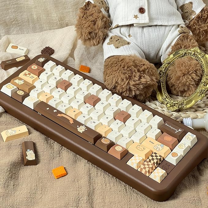 Brown White PBT Keycaps Cute Custom Keyboard Keycaps 60 75 100% Dye Sublimation Kawaii Anime Keycap 145 Keys Set for Cherry Gateron MX Switches